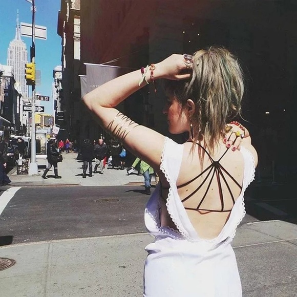 Strappy Back Starburst Bralette - Black - Picture 5 of 8